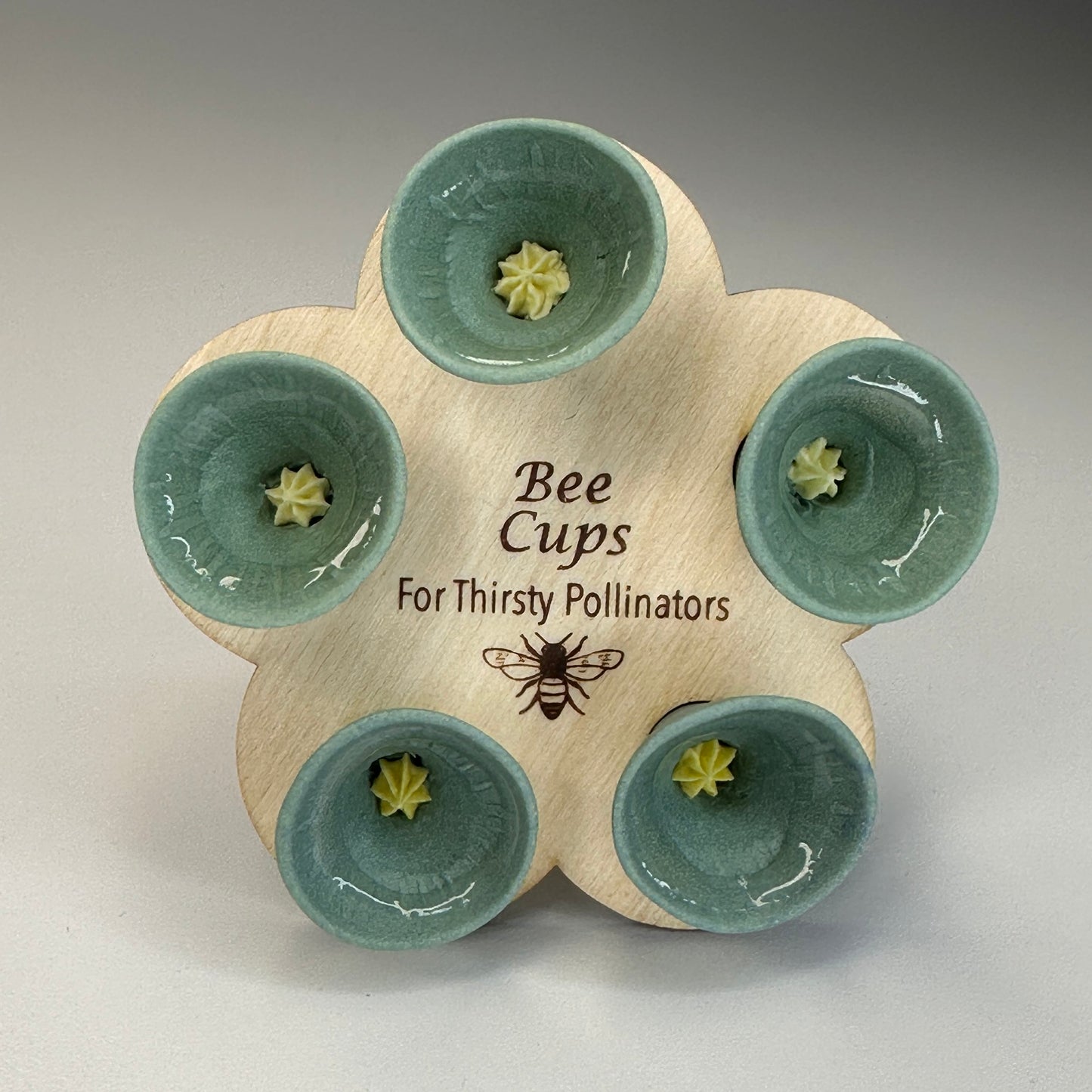 DOGDD™ Bee & Flower Cups